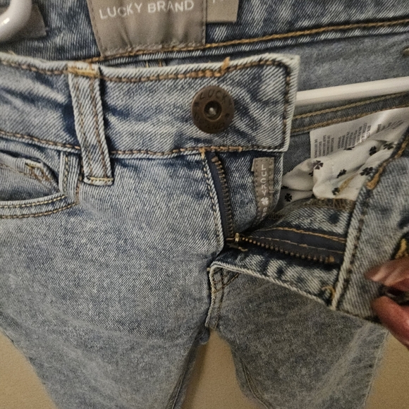 Lucky Brand Blue Ankle Cropped Jeans - Picture 10 of 14